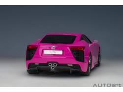 Lexus LFA 2010 1:18 růžová - AUTOart