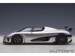 Koenigsegg Agera RS 2015 1:18 stříbrná - AUTOart