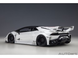 LIBERTY WALK LB SILHOUETTE WORKS Lamborghini Huracan GT  2019 1:18 bílá - AUTOart