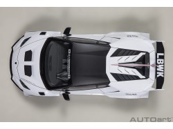 LIBERTY WALK LB SILHOUETTE WORKS Lamborghini Huracan GT  2019 1:18 (White) - AUTOart