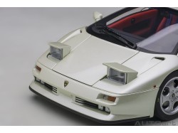 Lamborghini Diablo SE JOTA 1995 1:18 (Balloon White) - AUTOart