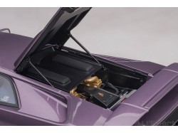 Lamborghini Diablo SE JOTA 1995 1:18 (Viola SE30) - AUTOart