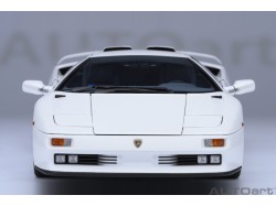 Lamborghini Diablo SE JOTA 1995 1:18 (Impact White) - AUTOart