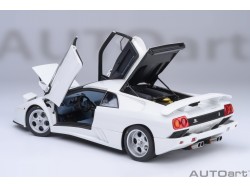 Lamborghini Diablo SE JOTA 1995 1:18 (Impact White) - AUTOart