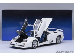 Lamborghini Diablo SE JOTA 1995 1:18 (Impact White) - AUTOart