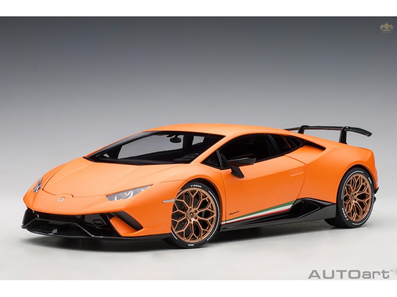 Lamborghini Huracán Performante 2017 1:18 oranžová - AUTOart