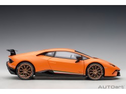 Lamborghini Huracán Performante 2017 1:18 (Arancio Anthaeus) - AUTOart