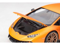 Lamborghini Huracán Performante 2017 1:18 oranžová - AUTOart