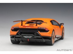 Lamborghini Huracán Performante 2017 1:18 oranžová - AUTOart