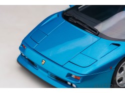 Lamborghini Diablo SE30 1993 1:18 (Blu Sirena) - AUTOart