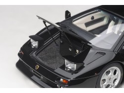 Lamborghini Diablo SE30 1993 1:18 (Deep Black Metallic) - AUTOart