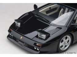 Lamborghini Diablo SE30 1993 1:18 černá - AUTOart