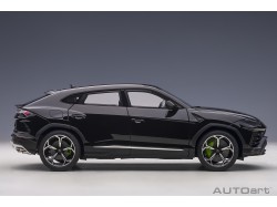 Lamborghini Urus 2018 1:18 černá - AUTOart